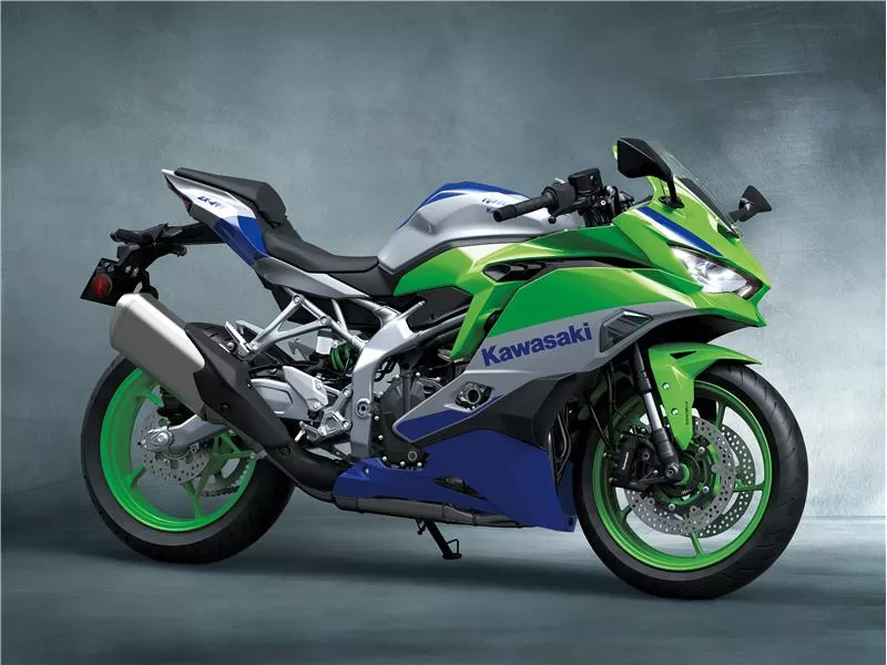 New Kawasaki NINJA ZX-4RR 40TH ANNIVERSARY EDITION for Sale in