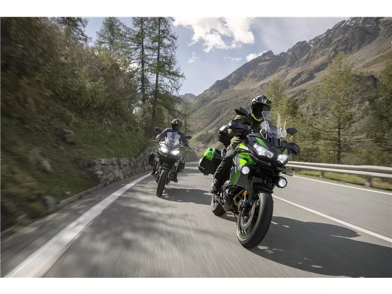 2025 kawasaki versys 650 grand tourer