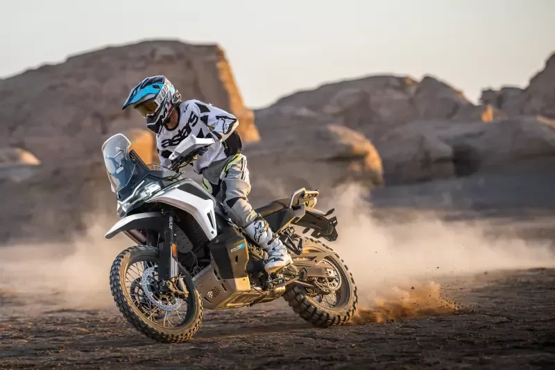 CFMOTO 1000MT-X