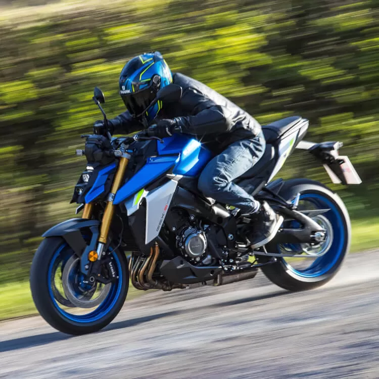 Thumbnail for Suzuki bares all about new naked GSX-S1000