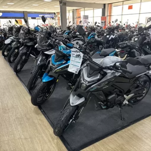 cfmoto-big-display-2.JPG