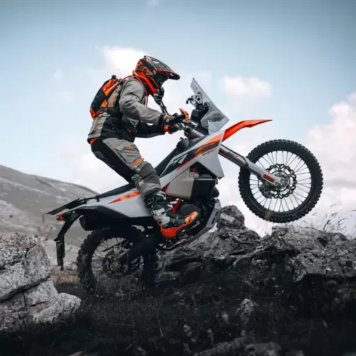 ktm-690-rally-2.jpg